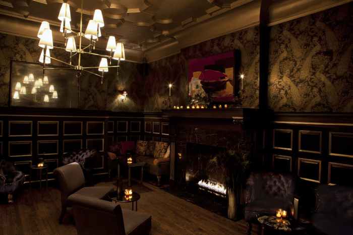 9328PEACOCK_ROOM_SET_1-A